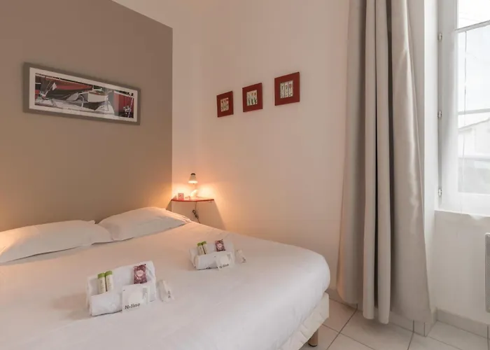 La Birochère Maison Lumineuse Avec Jardin